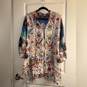 Johnny Was Silk Floral Patterned Tunic Blouse